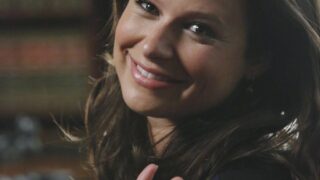 Hi, Katie Lowes!