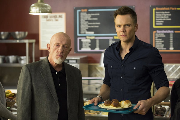Jonathan Banks on Community
