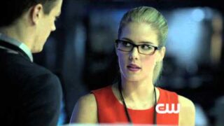 Arrow Sneak Peek: Do Barry Allen & Felicity Smoak Make a Fine Romance?