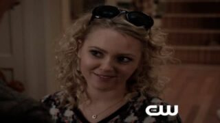 The Carrie Diaries Sneak Peek: The Cops Are Here!!!