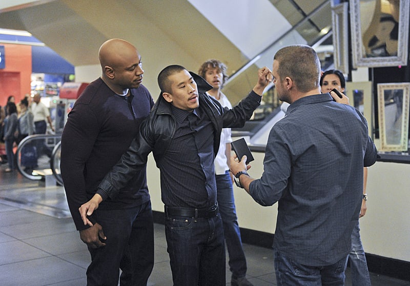 Sam and Callen Question Stikler