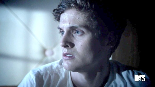 Daniel Sharman Photo