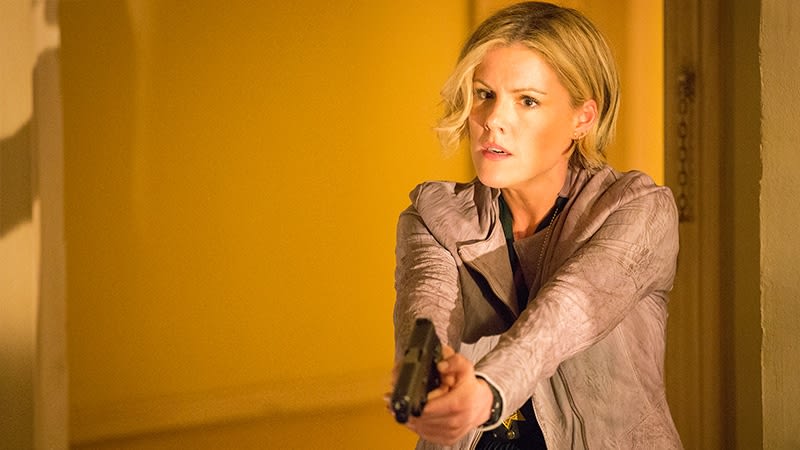Kathleen Robertson as Hildy Mulligan