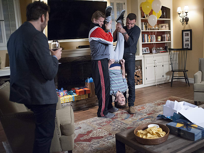 Ray Donovan Review: The Party’s Over - TV Fanatic