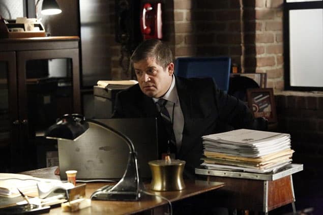 Agent Koenig At the Ready - Agents of S.H.I.E.L.D. Season 2 Episode 1