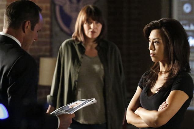 Coulson, May and Izzy Plan - Agents of S.H.I.E.L.D. Season 2 Episode 1
