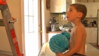 Jace Helps Grandma - Teen Mom 2