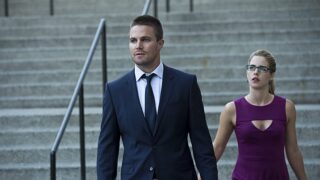 Wait! Don't Go. - Arrow Season 3 Episode 1