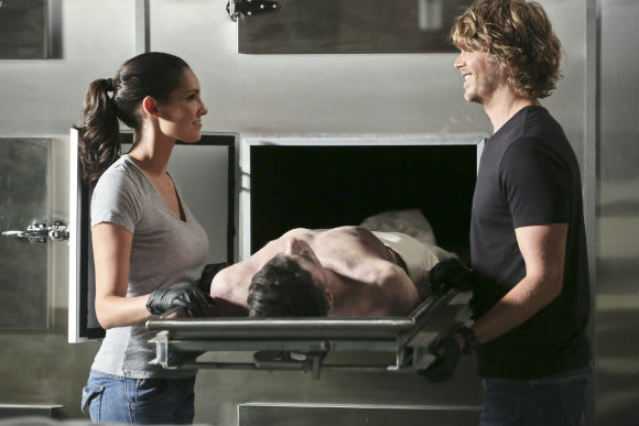 Kensi and Deeks Have A Moment - NCIS: Los Angeles