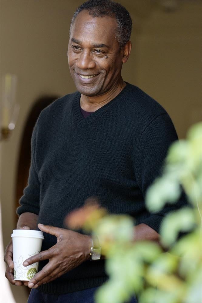 Rowan Pope Smiling - Scandal Season 4 Episode 3