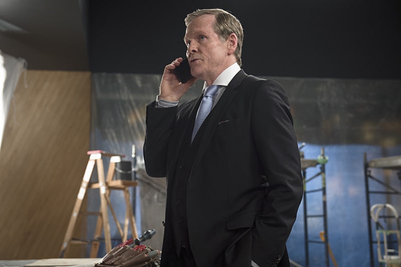 William Sadler as Simon Stagg - The Flash Season 1 Episode 2