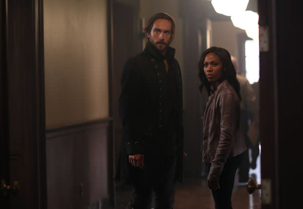 Henry Parish at the Station - Sleepy Hollow Season 2 Episode 3