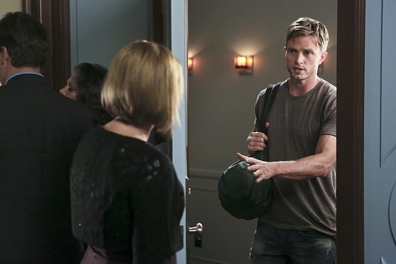A Surprise Visitor - Hart of Dixie Season 4 Episode 3