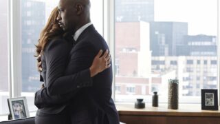 Bear Hug - Suits Season 4 Episode 11