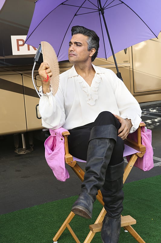 Living the High Life - Jane the Virgin Season 1 Episode 11