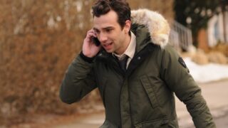 Talking in the Wind - Man Seeking Woman Season 1 Episode 1