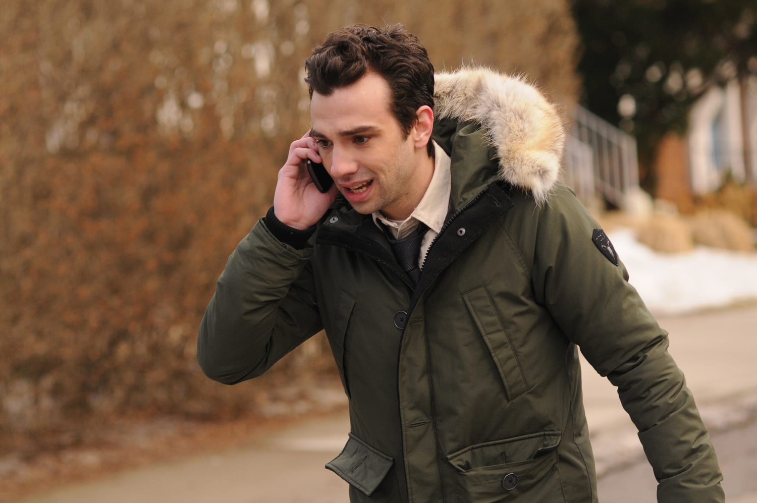 Talking in the Wind - Man Seeking Woman Season 1 Episode 1