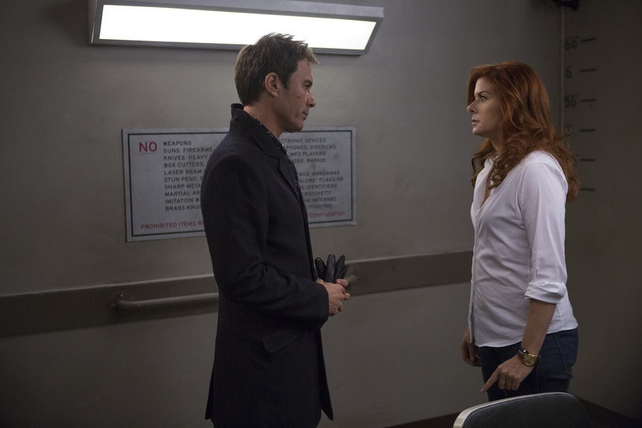 Andrew is not happy - The Mysteries of Laura Season 1 Episode 16