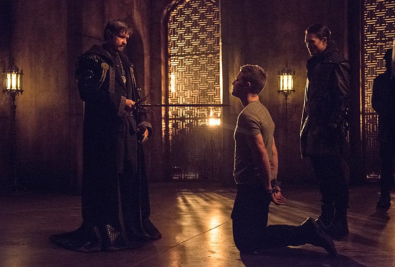 Oliver's Turn - Arrow Season 3 Episode 15