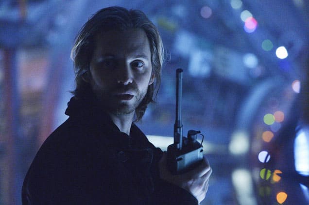 Something's Not Right - 12 Monkeys Season 1 Episode 4
