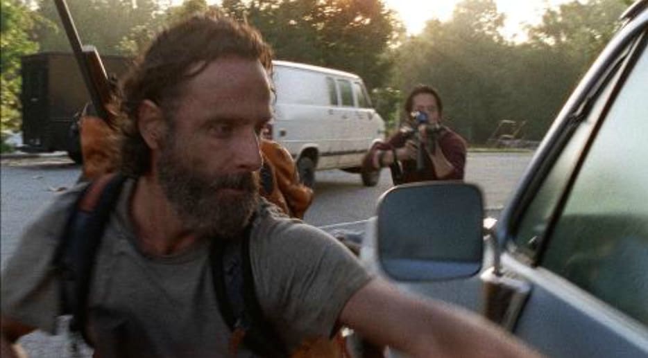 The Walking Dead Midseason Premiere Watch the First 2 Minutes! TV