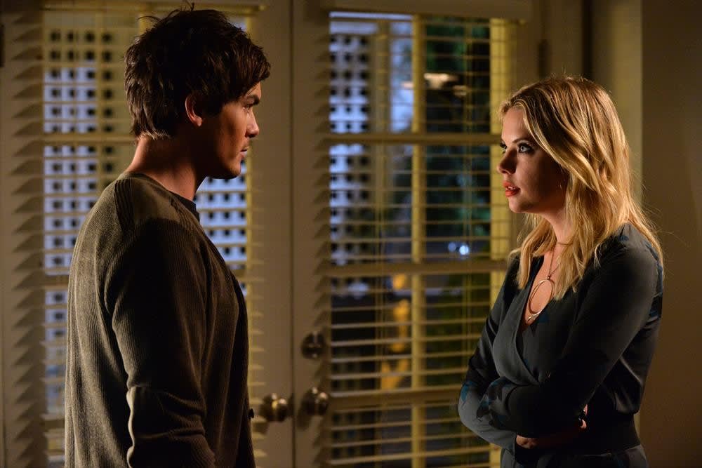 Arms Folded - Pretty Little Liars Season 5 Episode 22