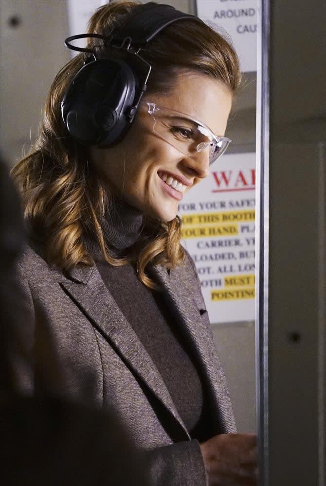 Beckett's Still Smiling - Castle Season 7 Episode 17