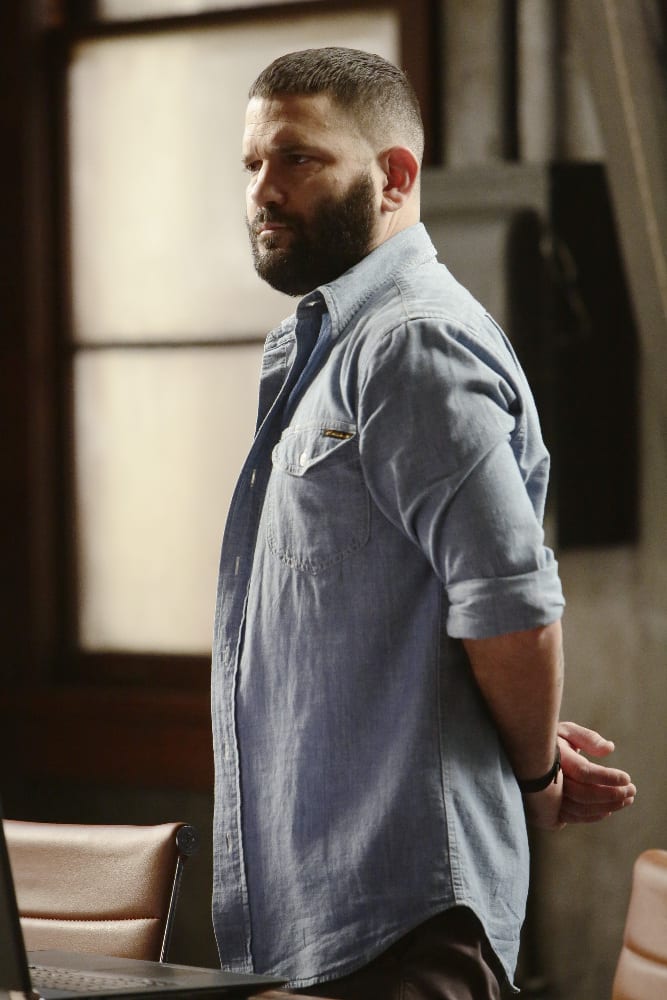 Huck - Scandal Season 4 Episode 18