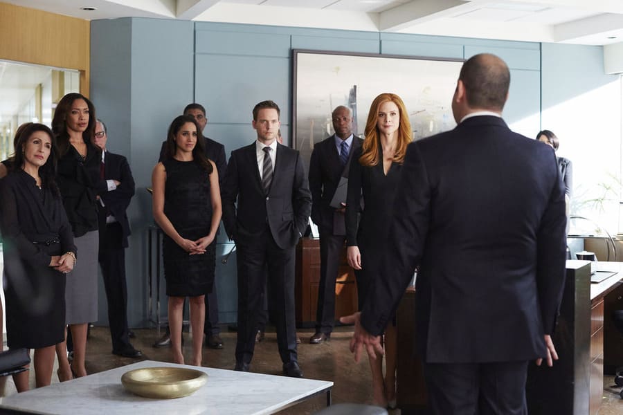 Louis Has the Room - Suits Season 4 Episode 16