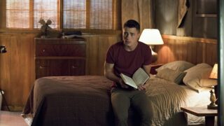 Roy at Home - Arrow Season 3 Episode 16