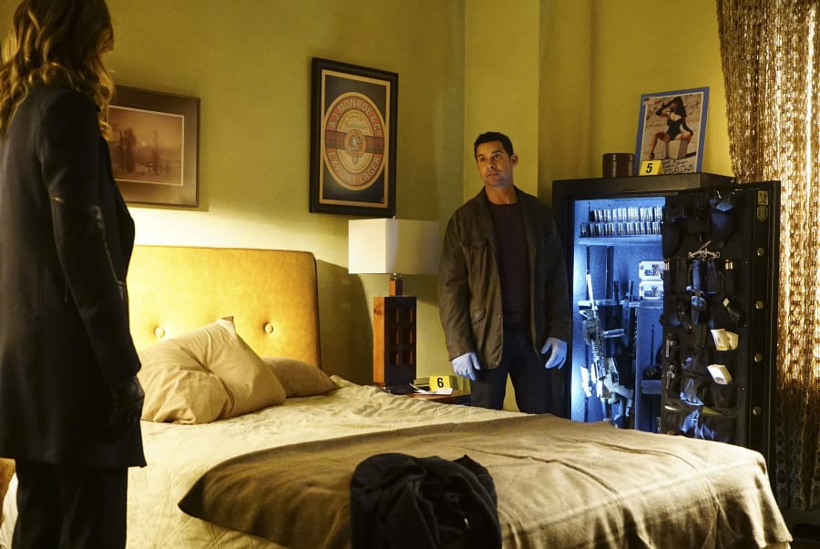 An Even Bigger Question - Castle Season 7 Episode 20