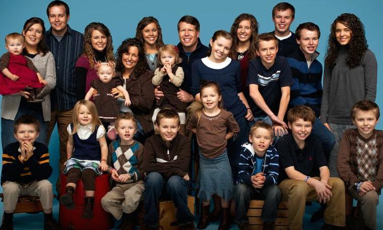 19 Kids and Counting Cast Photo