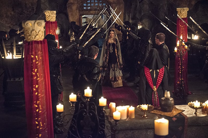 Here Comes the Bride - Arrow Season 3 Episode 22