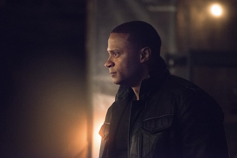 Hunted - Arrow Season 3 Episode 21