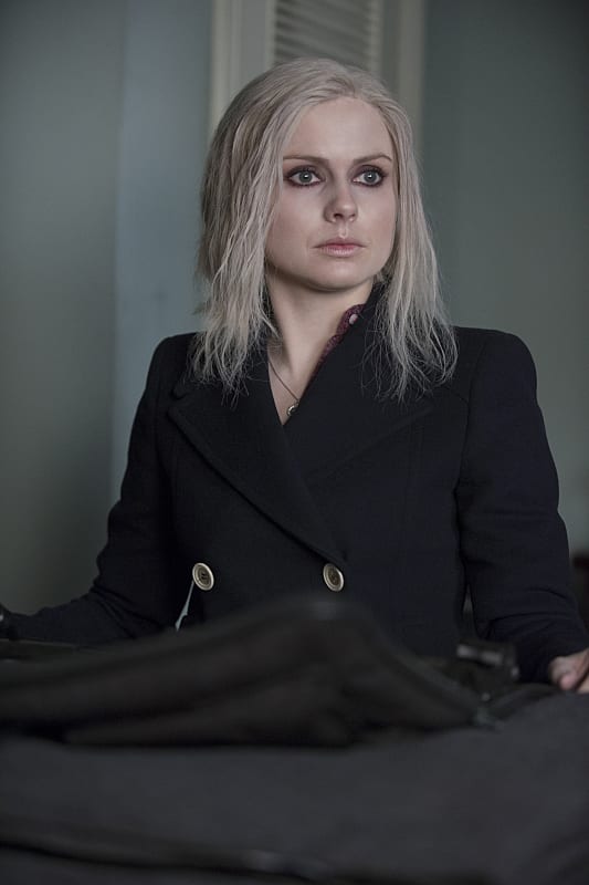 Liv Buttoned Up - iZombie Season 1 Episode 9