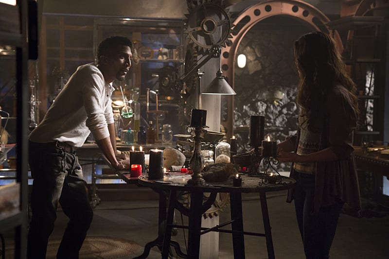 Witches Unite! - The Originals Season 2 Episode 22