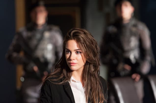 Claire Faces Civil War - Dominion Season 2 Episode 1