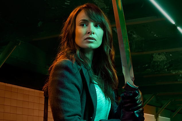 Mia Maestro as Nora Martinez - The Strain Season 2 Episode 1