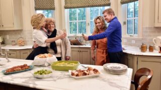 Taking Selfies - Chrisley Knows Best