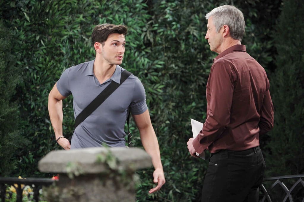 Clyde Pressures Ben - Days of Our Lives