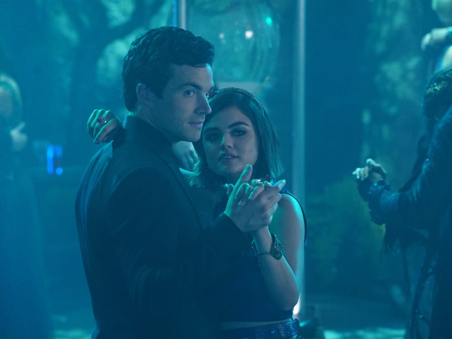 What You Looking At? - Pretty Little Liars Season 6 Episode 9