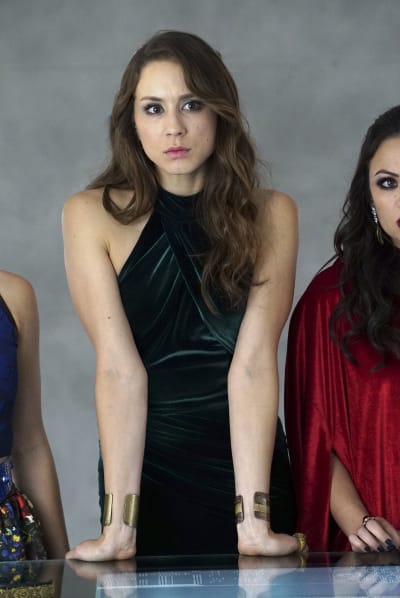 Don't Look Me In The Eye - Pretty Little Liars Season 6 Episode 10