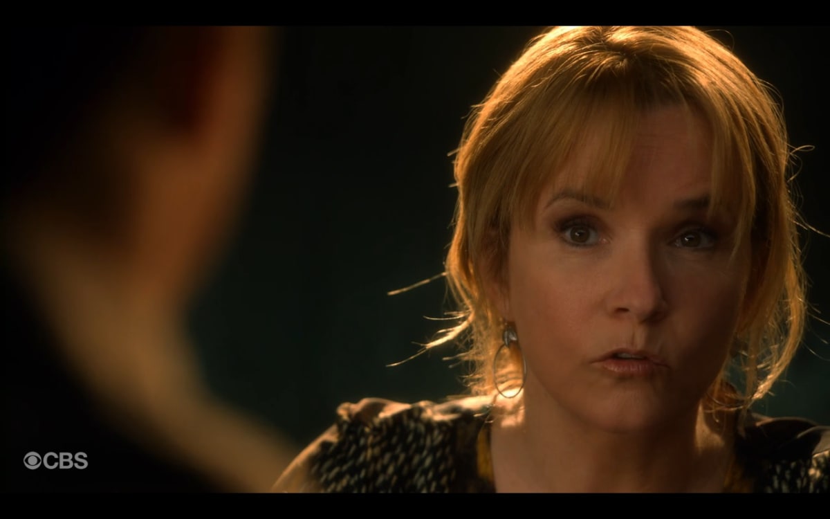 Lea Thompson as Jennifer Rhodes - 
