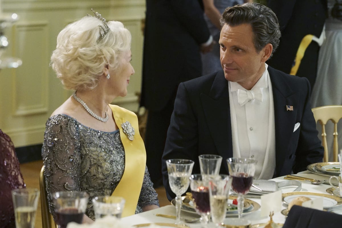 Long Live the Queen - Scandal Season 5 Episode 1