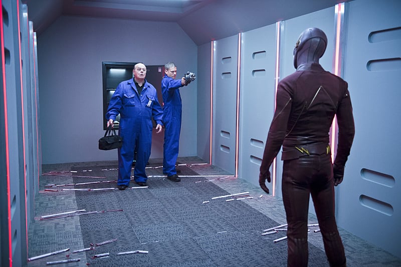 Busted! - The Flash Season 2 Episode 3