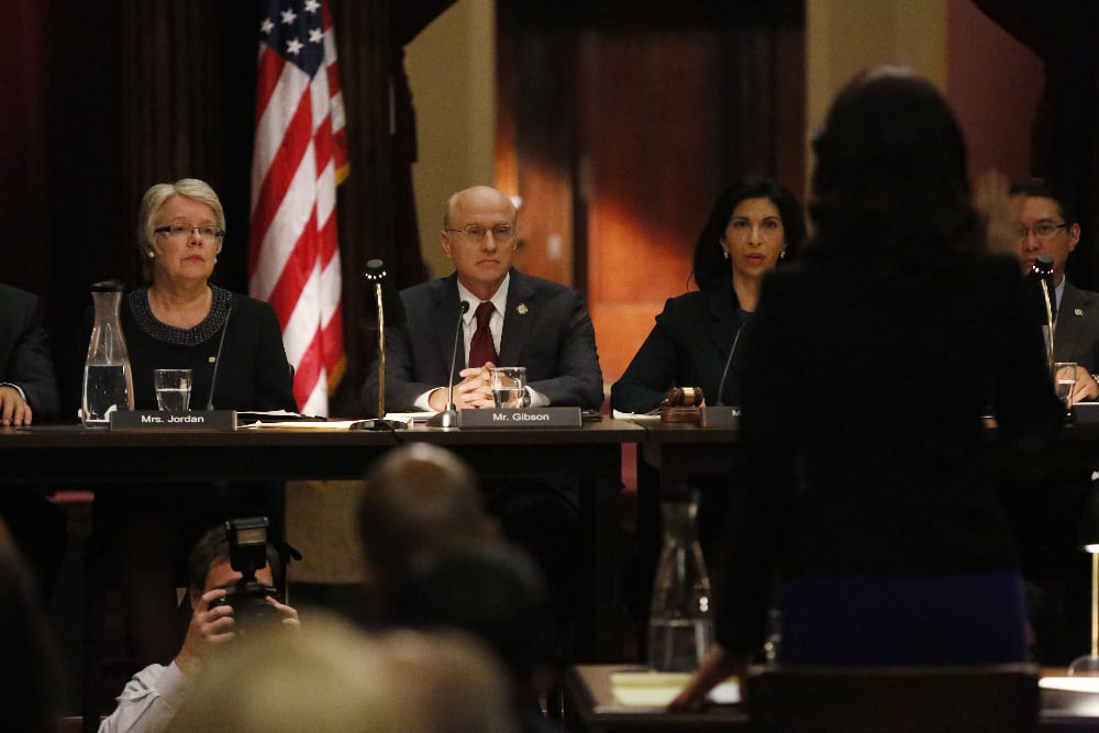 Mellie Testifies - Scandal Season 5 Episode 6