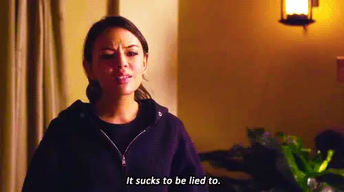 Mona - Pretty Little Liars
