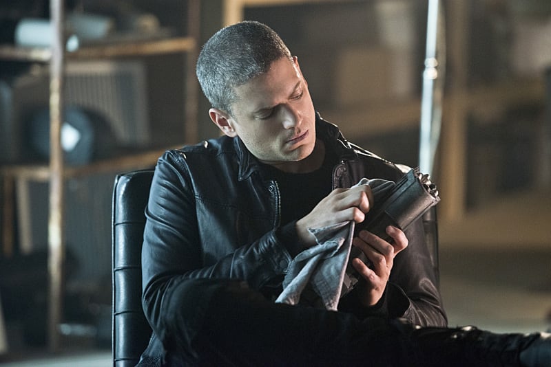 Polishing the Gun - The Flash Season 2 Episode 3