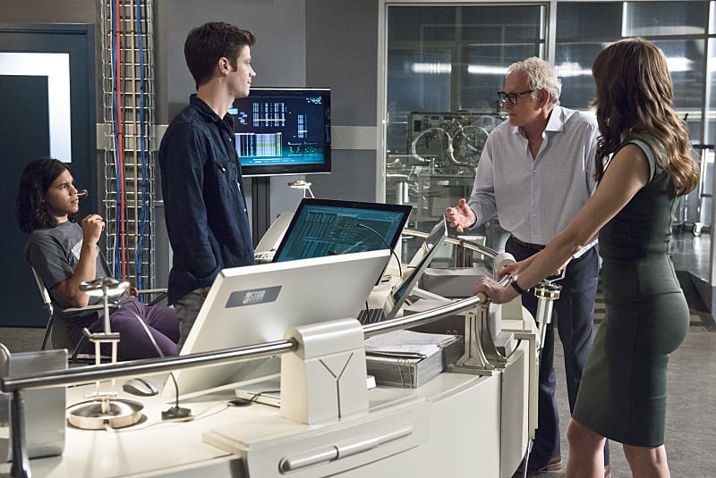 Up and Around - The Flash Season 2 Episode 4