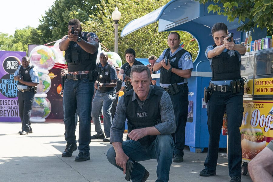 Voight Stares - Chicago PD Season 3 Episode 2